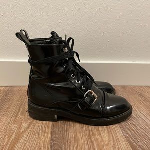 All Saints boots used with flaws condition